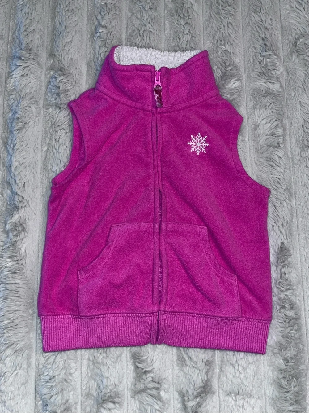Carter’s Girl’s 18M Fleece Vests Bundle